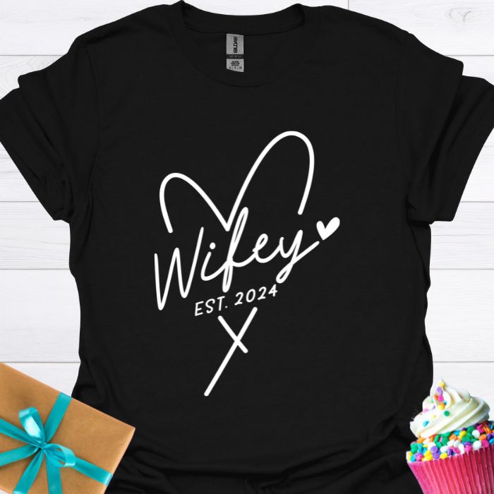 Wifey Est. 2024 T-shirt