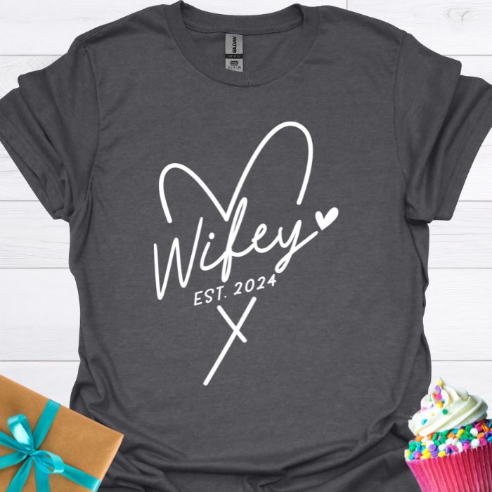 Wifey Est. 2024 T-shirt