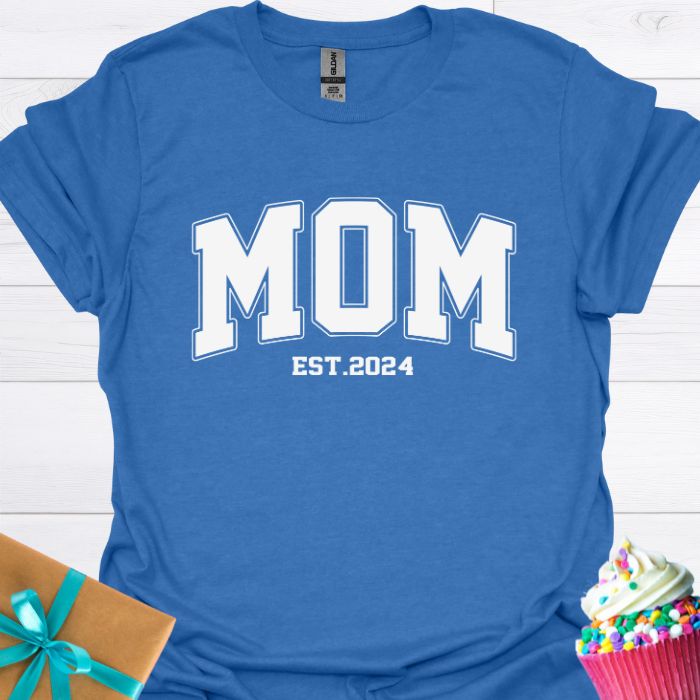 Mom Est 2024 T-shirt
