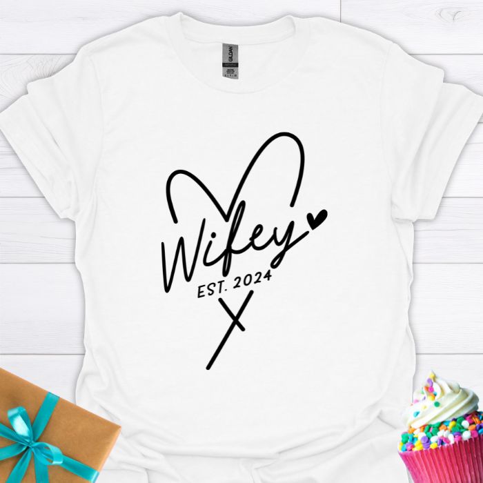 Wifey Est. 2024 T-shirt