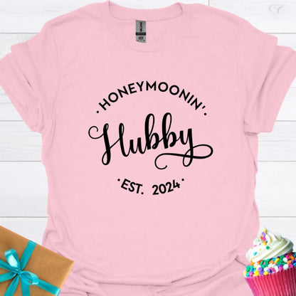 Honeymoonin' Hubby Est. 2024 T-shirt